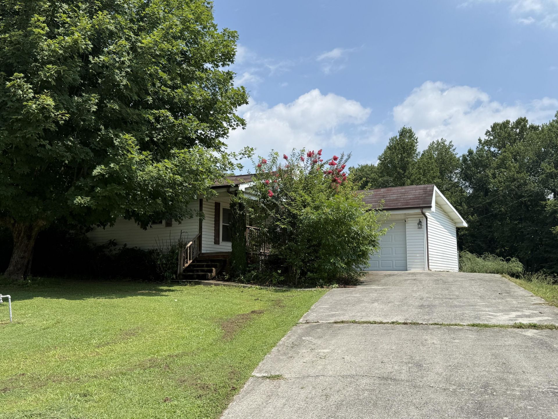 100 Oak Grove Church Rd Road, Corbin, KY 40701 Main Photo