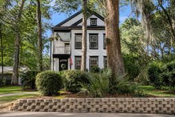 8557 Refuge Point Circle photo 4