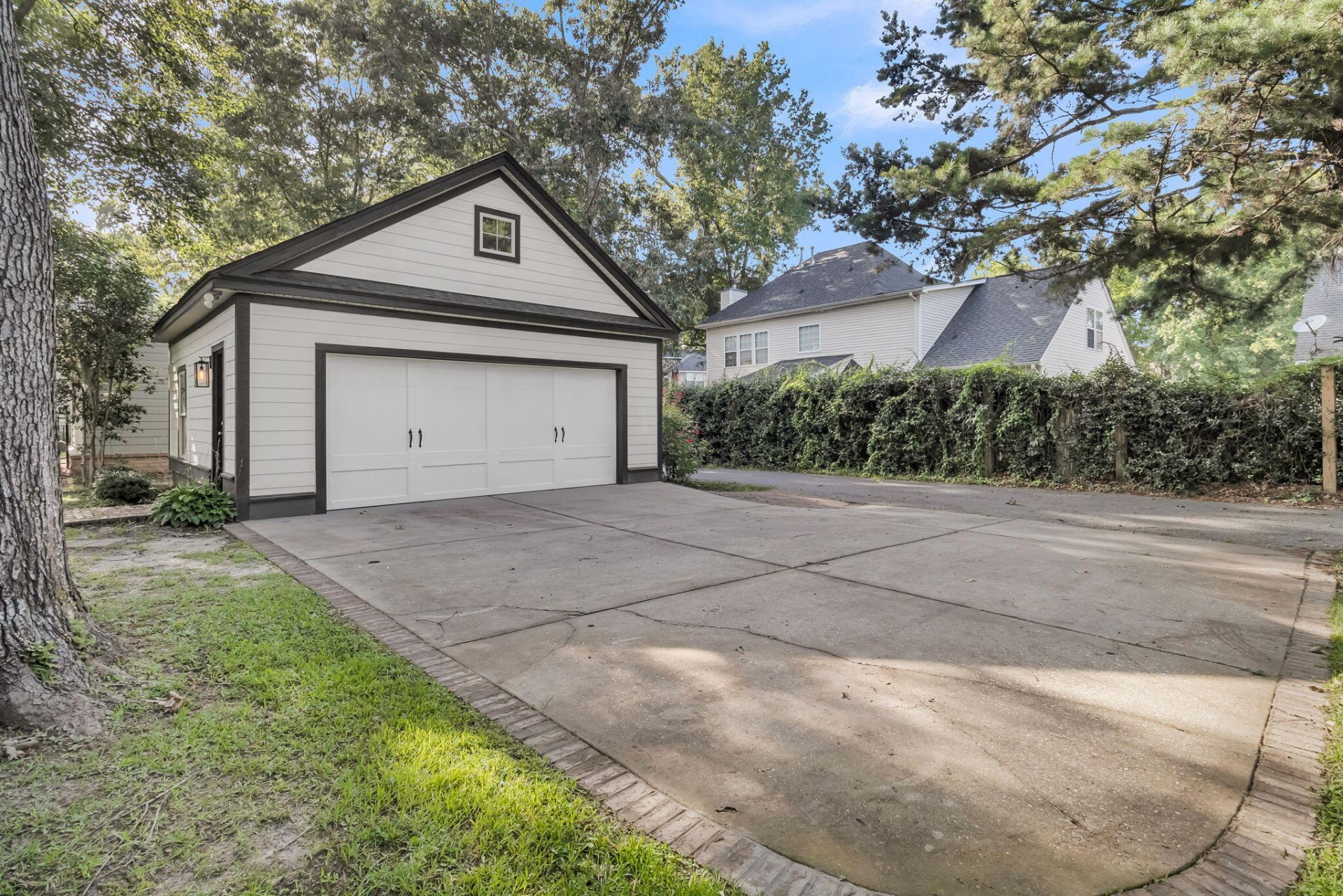 8557 Refuge Point Circle Photo 44
