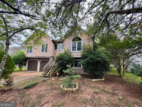 108 Thornwood Drive, Cartersville, GA 30121