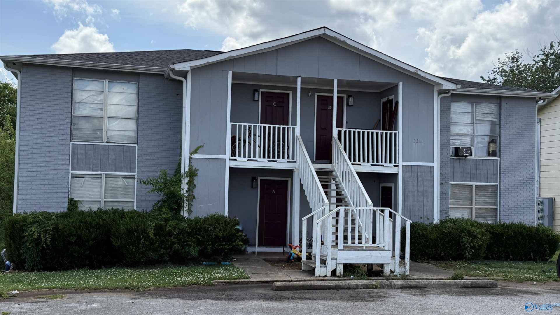 2211 Jonathan Drive, Huntsville, AL 35810 Main Photo