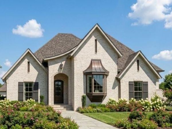 2525 Legacy Cove Drive, Decatur, AL 35601