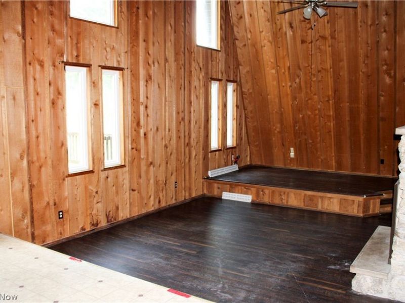 13893 County Road 100, Lakeville, OH 44638 Photo 12