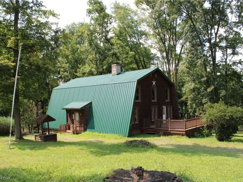 13893 County Road 100, Lakeville, OH 44638 Photo 2