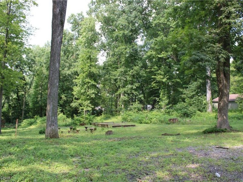 13893 County Road 100, Lakeville, OH 44638 Photo 25