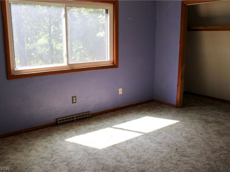 13893 County Road 100, Lakeville, OH 44638 Photo 7