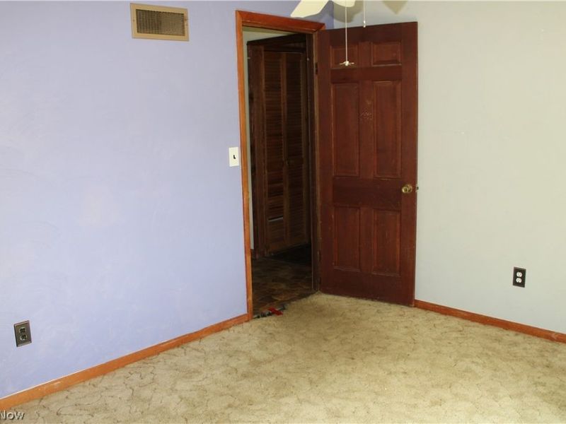 13893 County Road 100, Lakeville, OH 44638 Photo 8