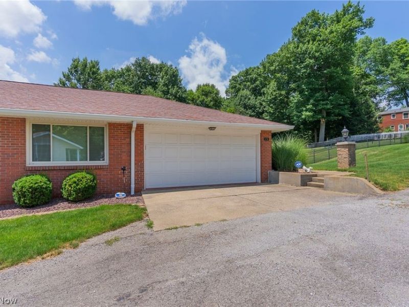 570 East Street, East Palestine, OH 44413 Photo 13