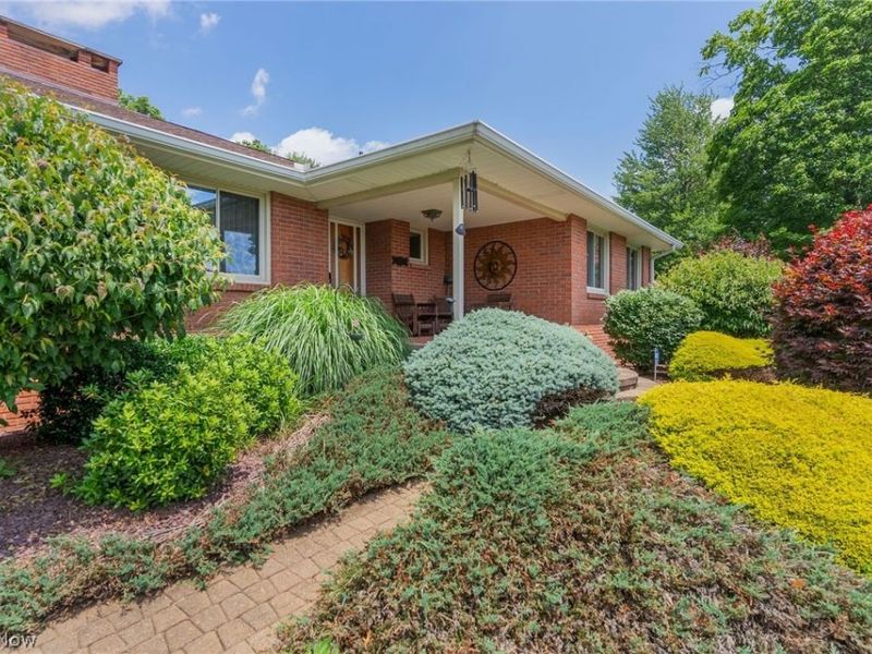 570 East Street, East Palestine, OH 44413 Photo 22
