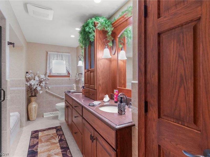 570 East Street, East Palestine, OH 44413 Photo 38