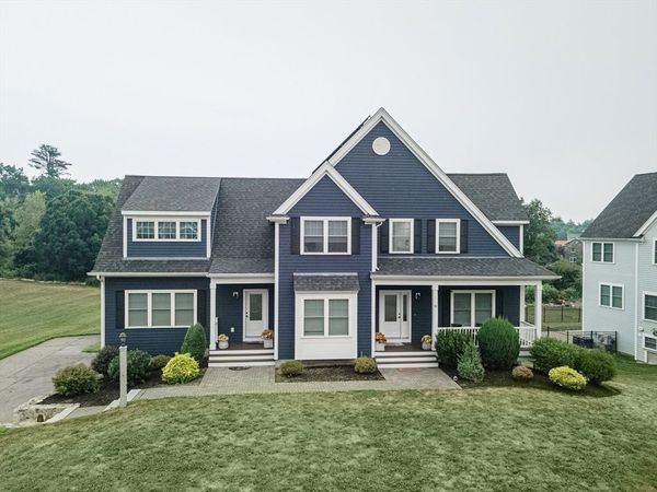 61 Tamarack Rd, Dracut, MA 01826