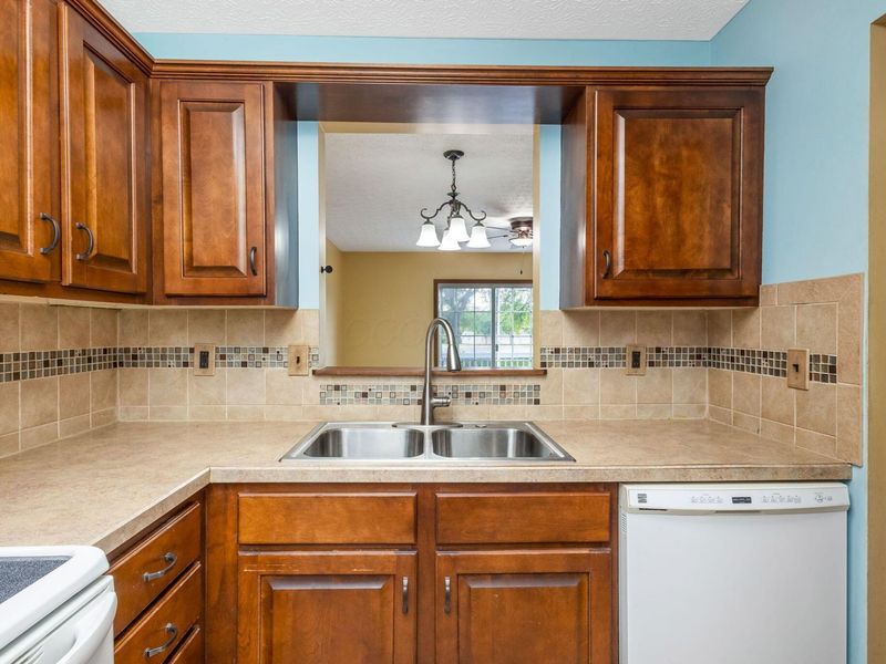 2325 Sandman Drive , Unit 69D, Columbus, OH 43235 Photo 16