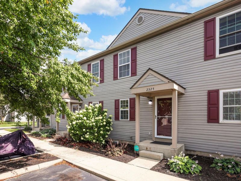 2325 Sandman Drive , Unit 69D, Columbus, OH 43235 Photo 2