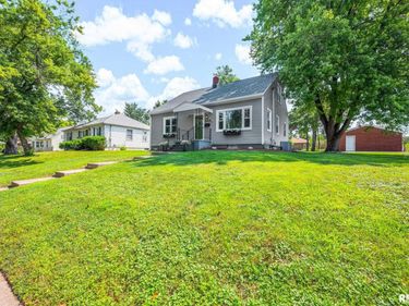 3128 N CHAPEL Place, Peoria, IL 61603