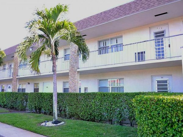 9855 Sandalfoot Blvd , Unit 308, Boca Raton, FL 33428