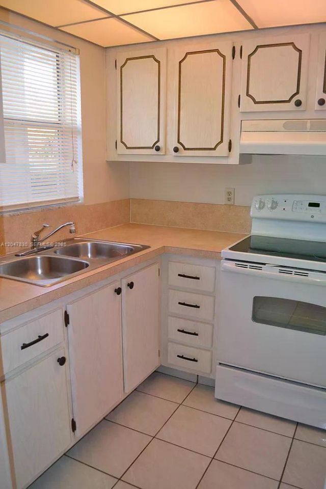 9855 Sandalfoot Blvd , Unit 308, Boca Raton, FL 33428 Photo