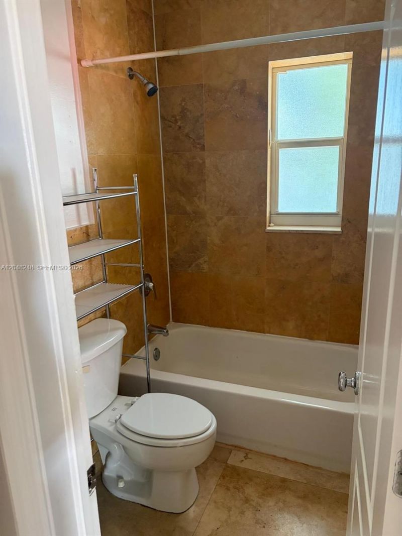 544 NE 62nd St , Unit 544-8, Miami, FL 33138 Photo