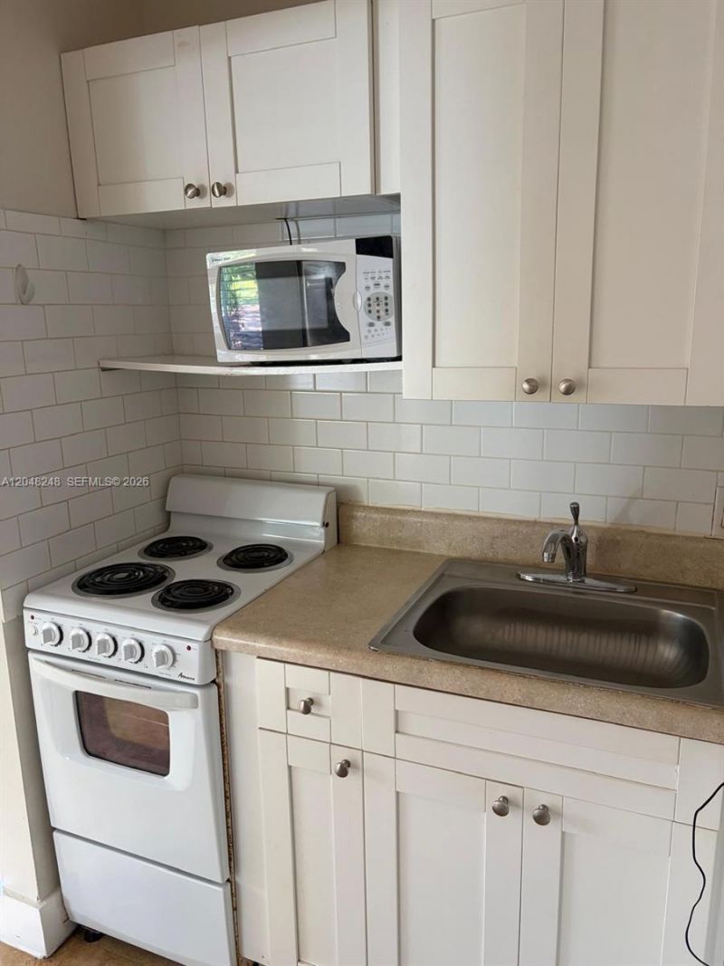 544 NE 62nd St , Unit 544-8, Miami, FL 33138 Photo