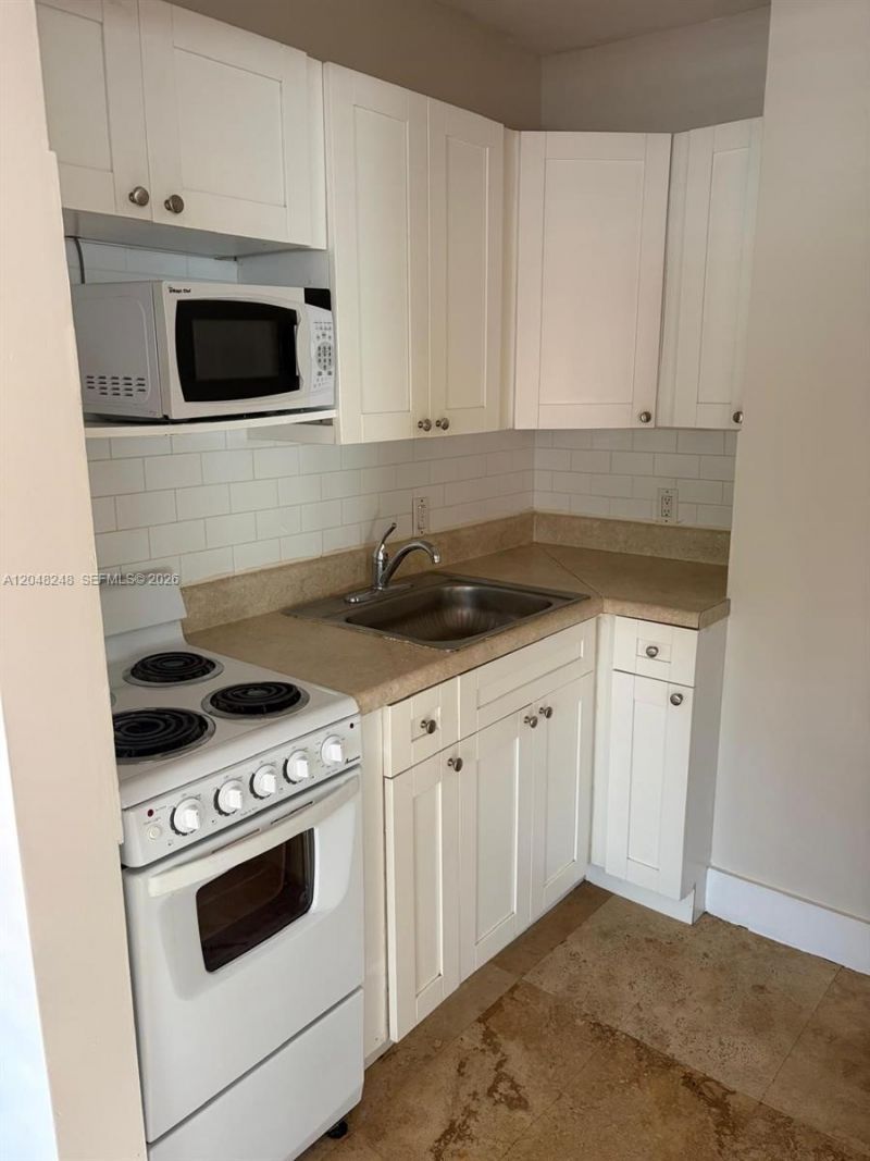 544 NE 62nd St , Unit 544-8, Miami, FL 33138 Photo
