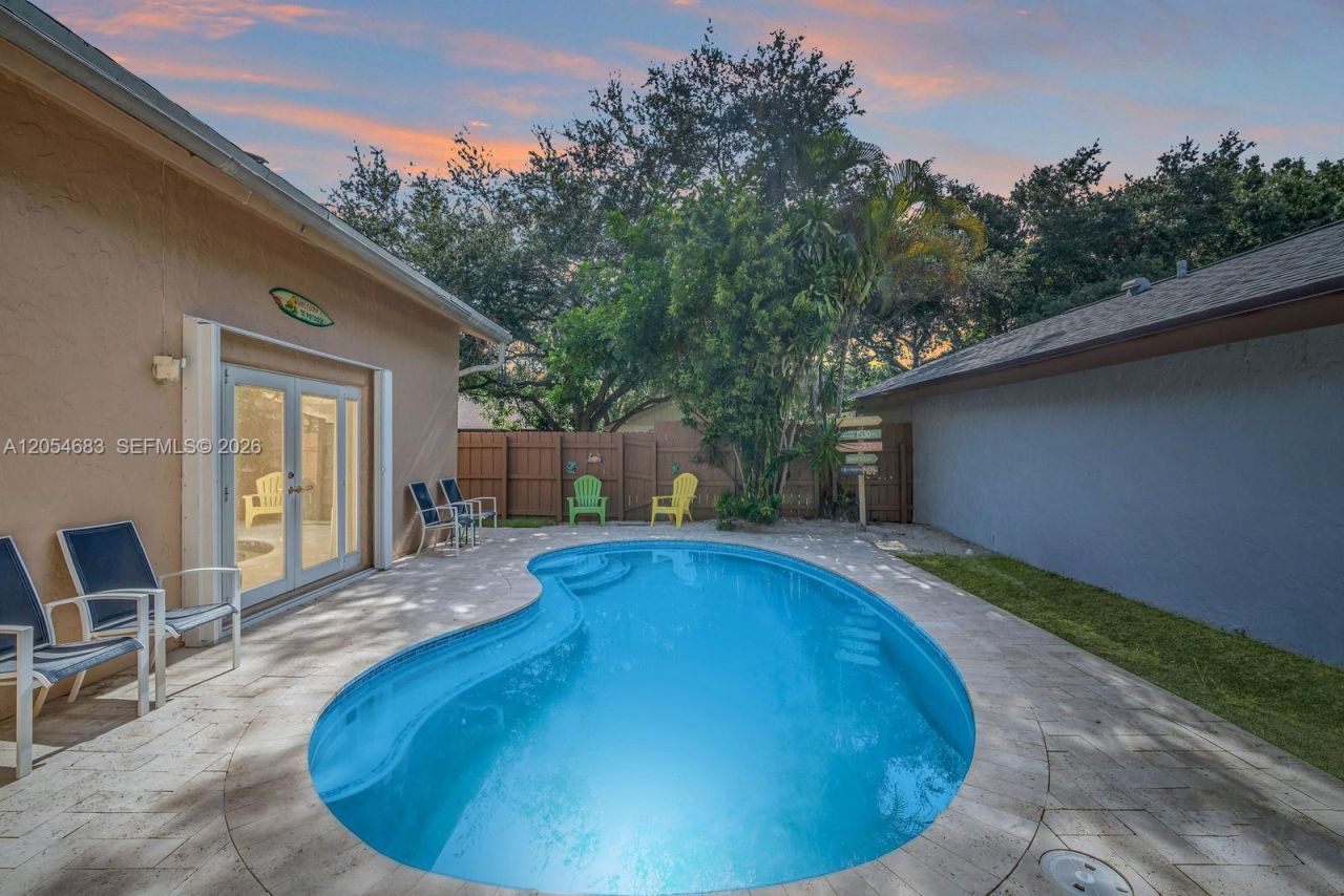 42 Birch Dr, Cooper City, FL 33026 Photo