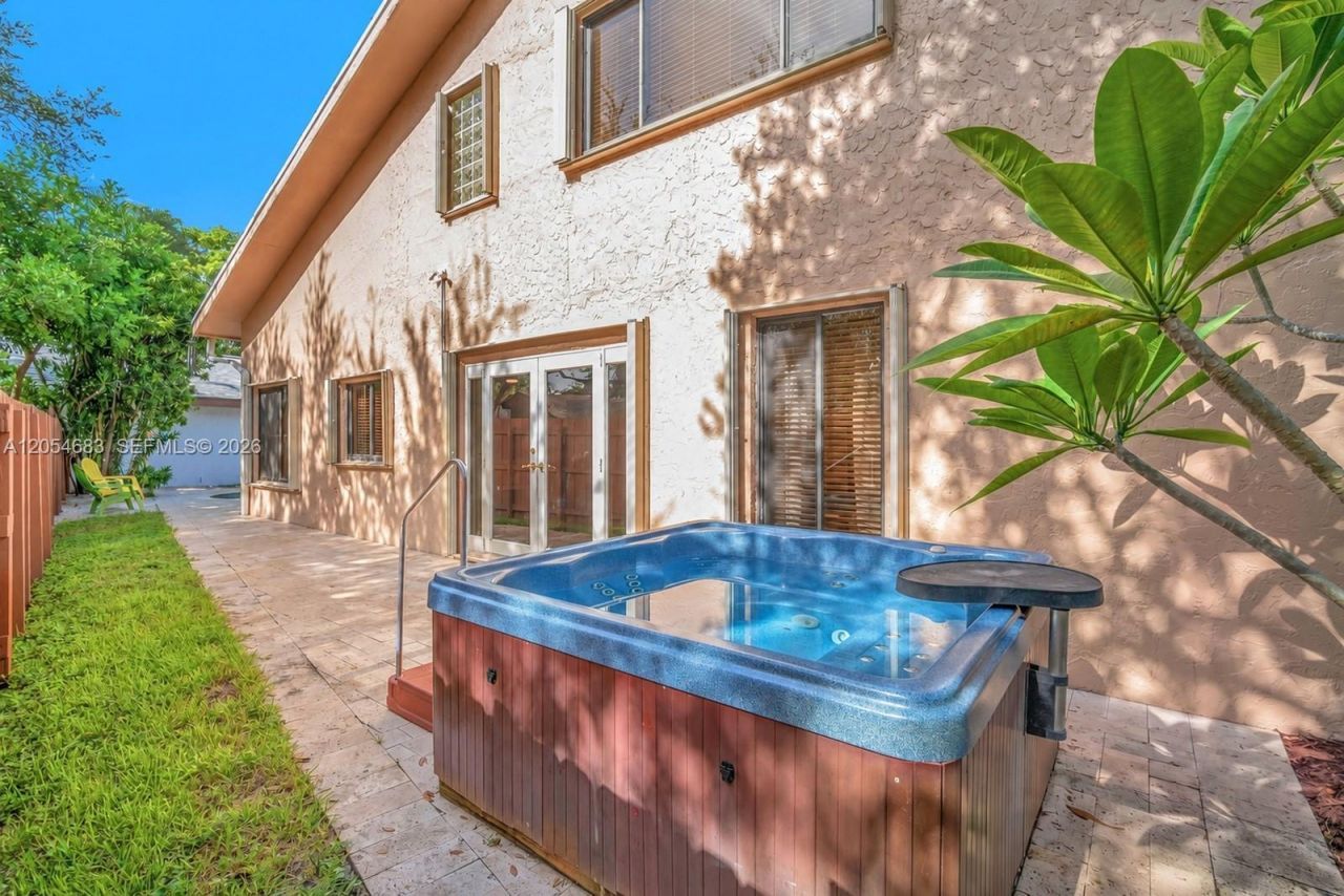 42 Birch Dr, Cooper City, FL 33026 Photo