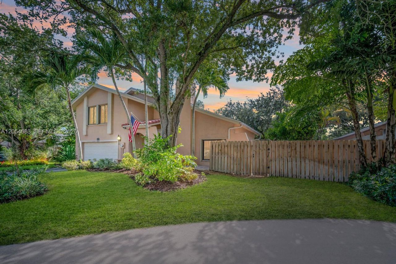 42 Birch Dr, Cooper City, FL 33026 Photo