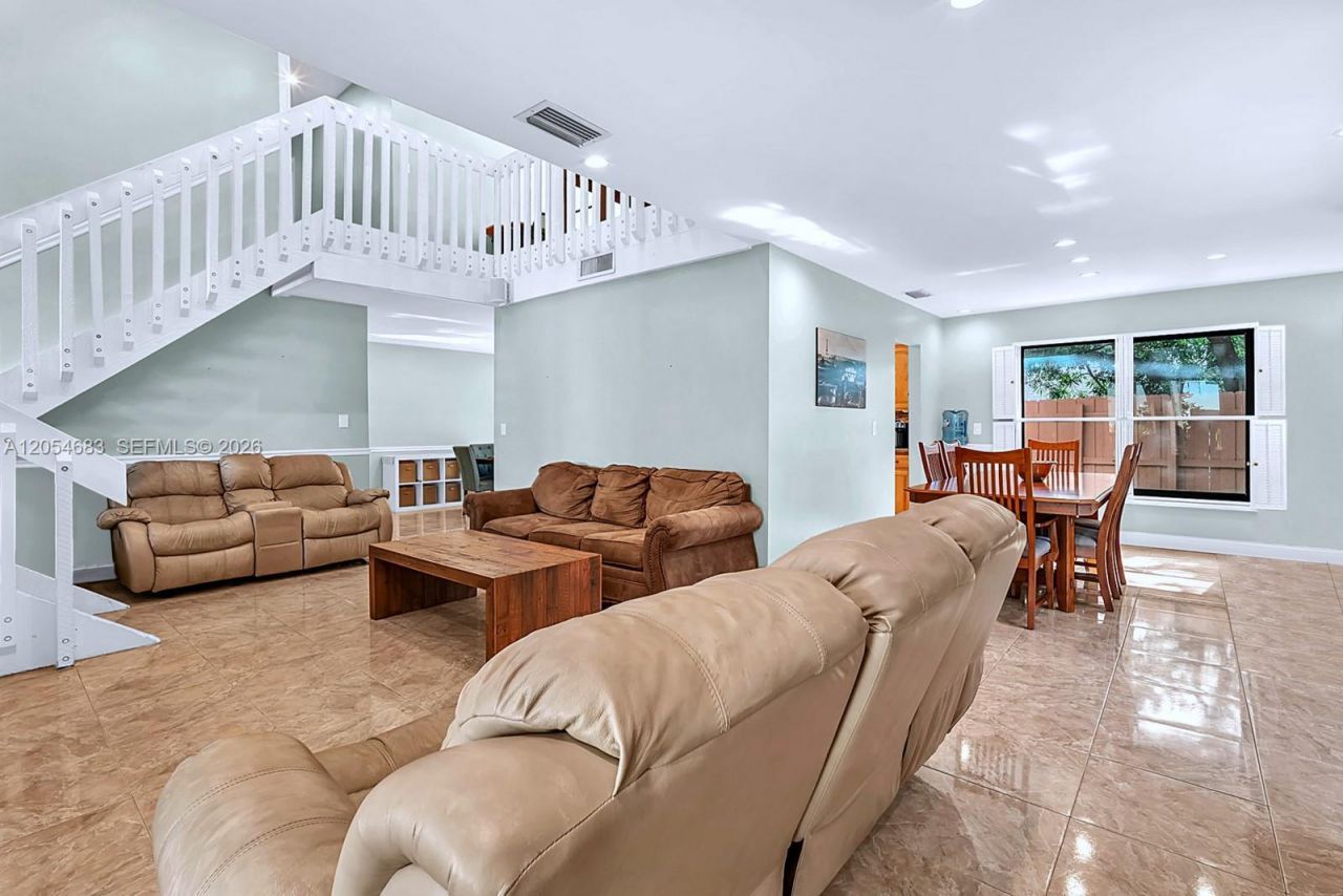 42 Birch Dr, Cooper City, FL 33026 Photo