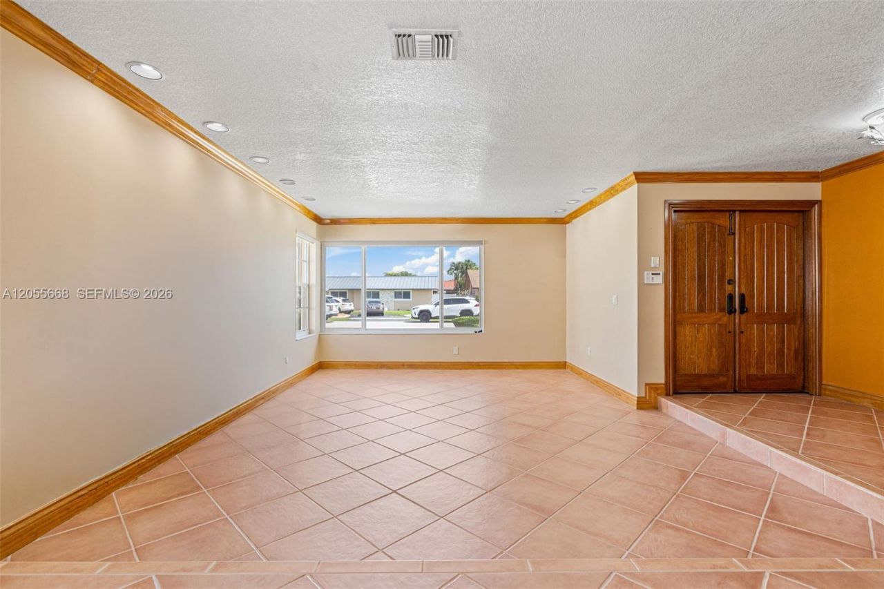 13390 SW 1st St, Miami, FL 33184 Photo