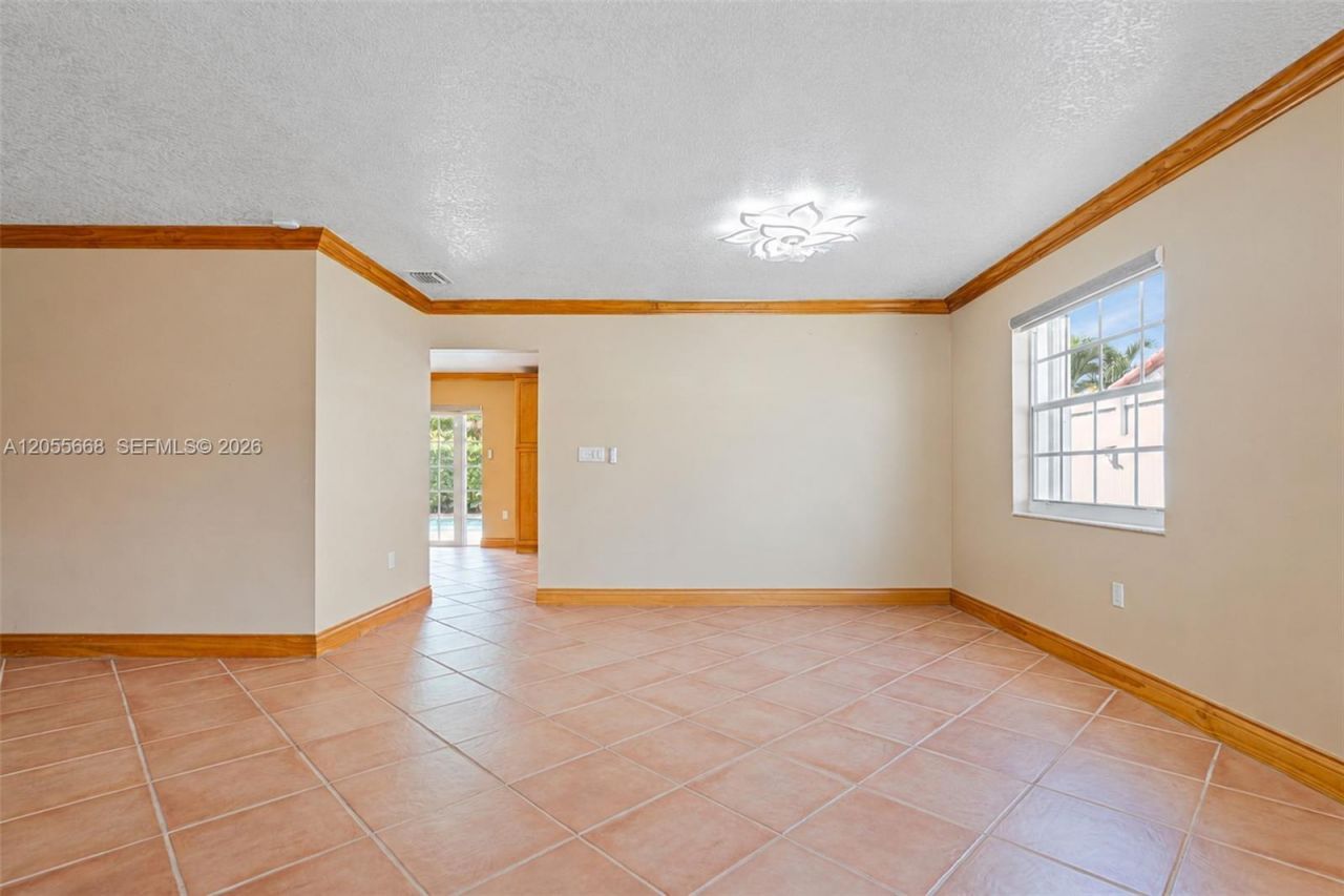 13390 SW 1st St, Miami, FL 33184 Photo