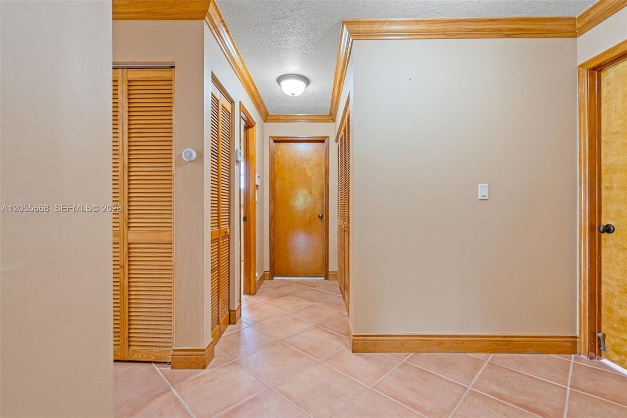 13390 SW 1st St, Miami, FL 33184 Photo