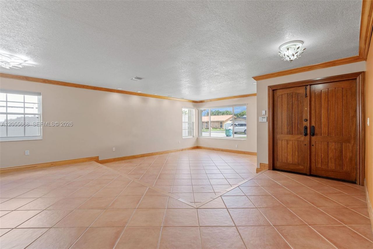 13390 SW 1st St, Miami, FL 33184 Photo
