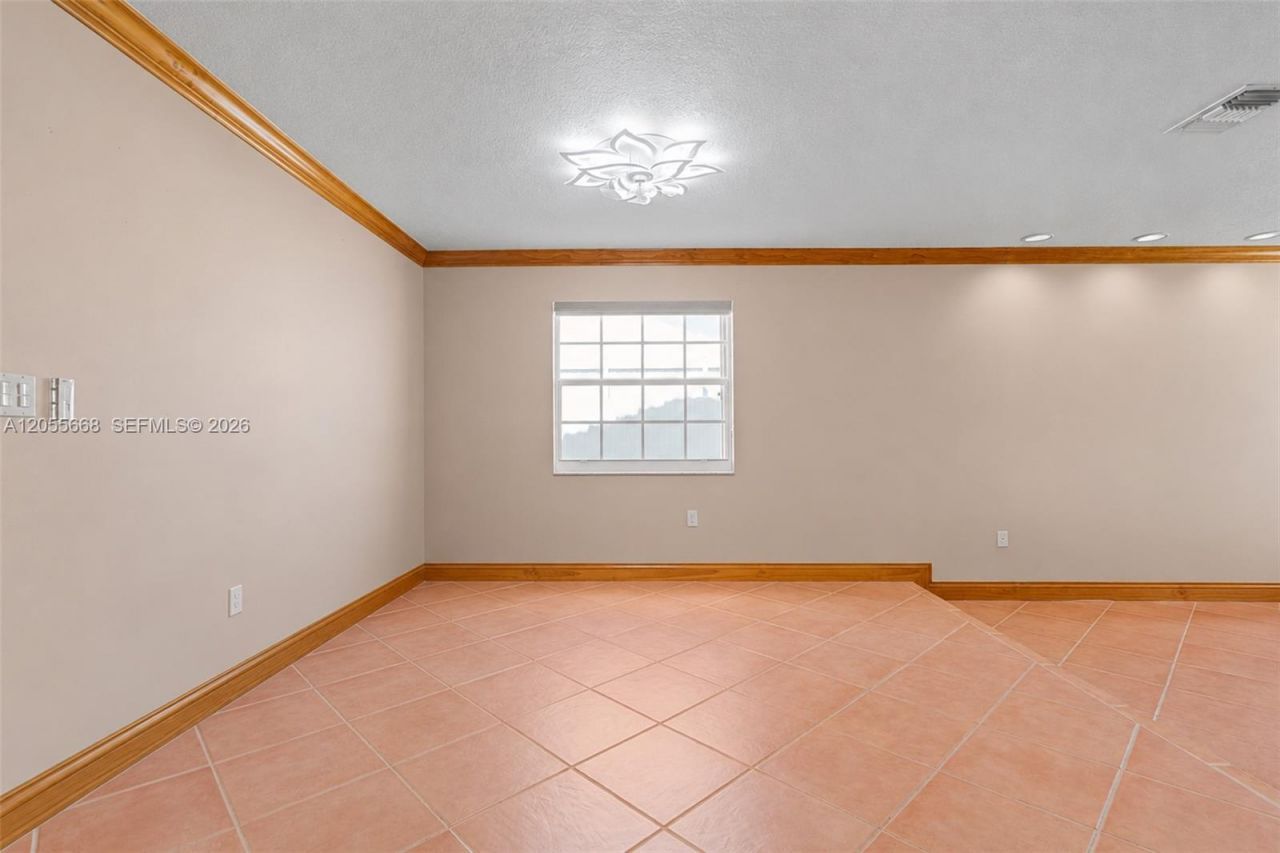 13390 SW 1st St, Miami, FL 33184 Photo
