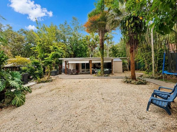 6834 SW 78th Ter , South Miami, FL 33143