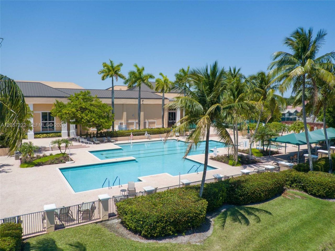 7120 S Devon Dr, Unit 110, Tamarac, FL 33321 Photo