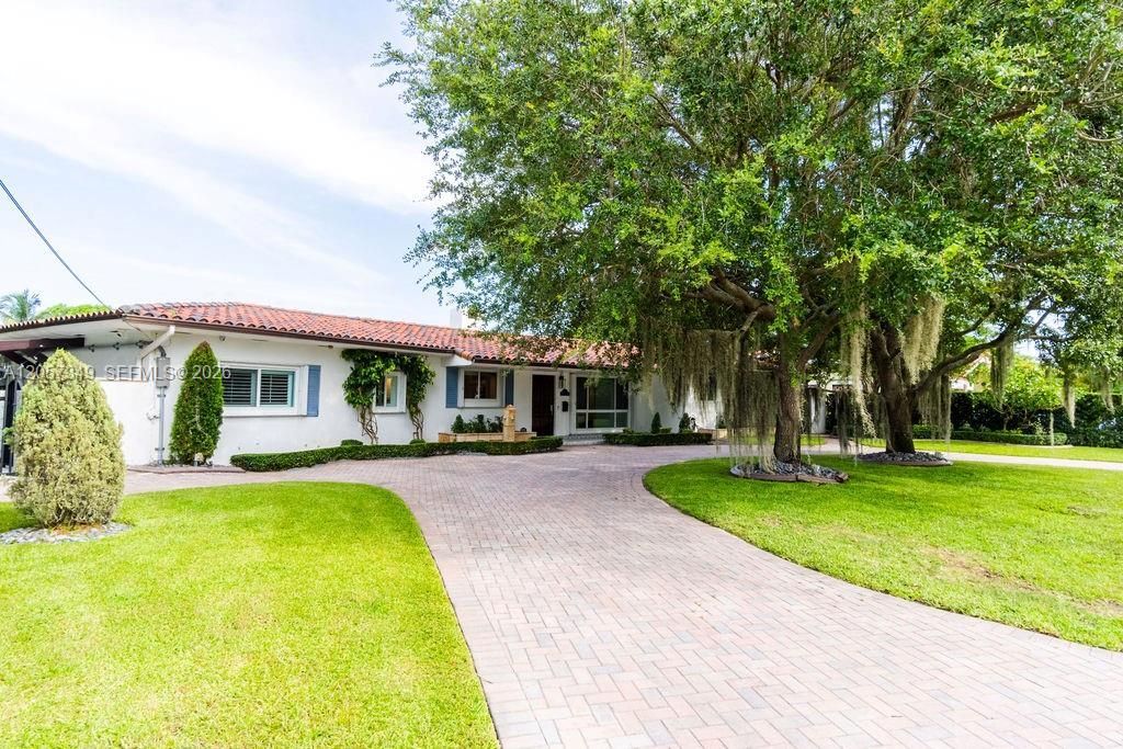 5711 SW 64th Ave, South Miami, FL 33143 Photo