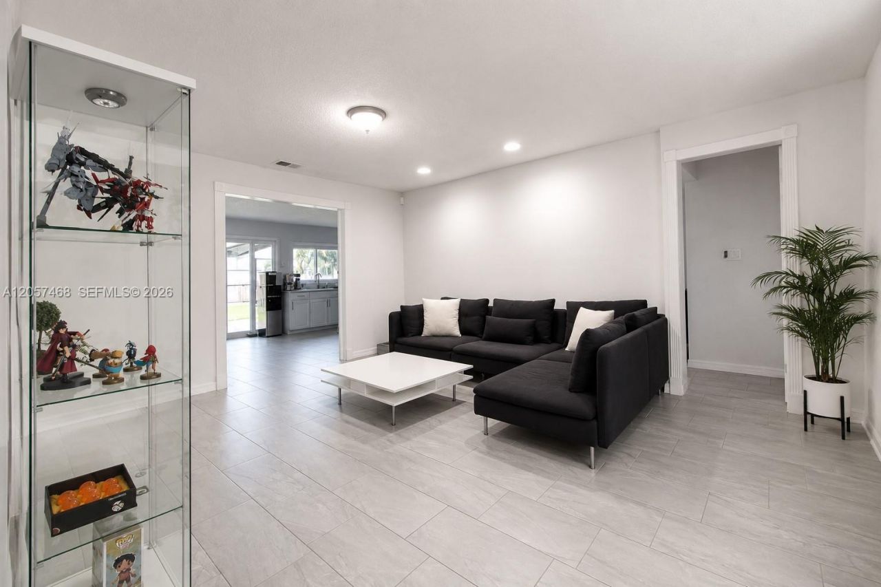 1661 N Goldeneye Ln , Homestead, FL 33035 Photo