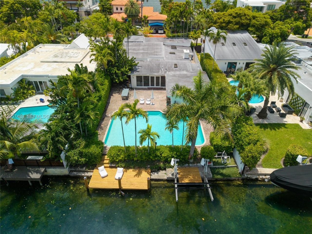 1777 Daytonia Rd , Miami Beach, FL 33141 Photo