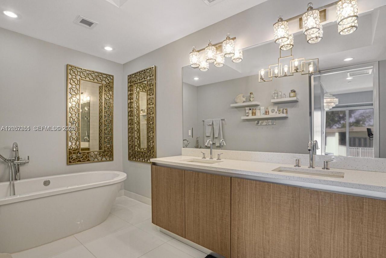 1200 Hillsboro Mile , Unit 1303, Hillsboro Beach, FL 33062 Photo