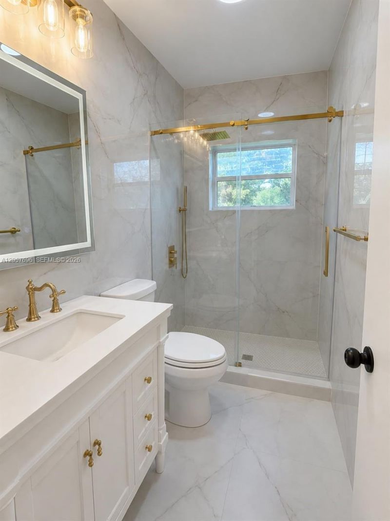 15700 N Miami Ave, Miami, FL 33169 Photo