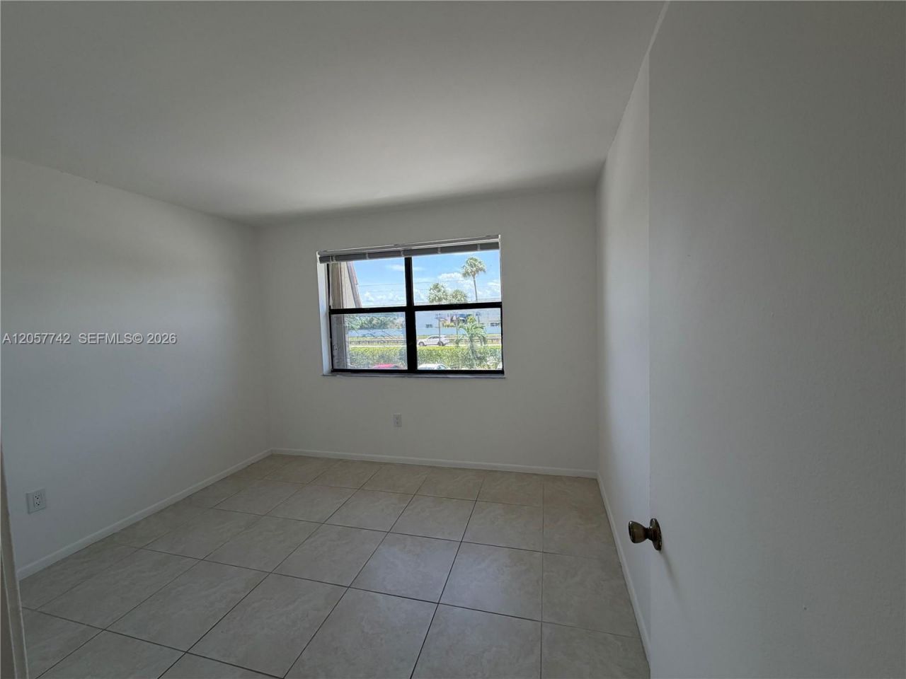 411 NW 100th Pl , Unit 201, Pembroke Pines, FL 33024 Photo