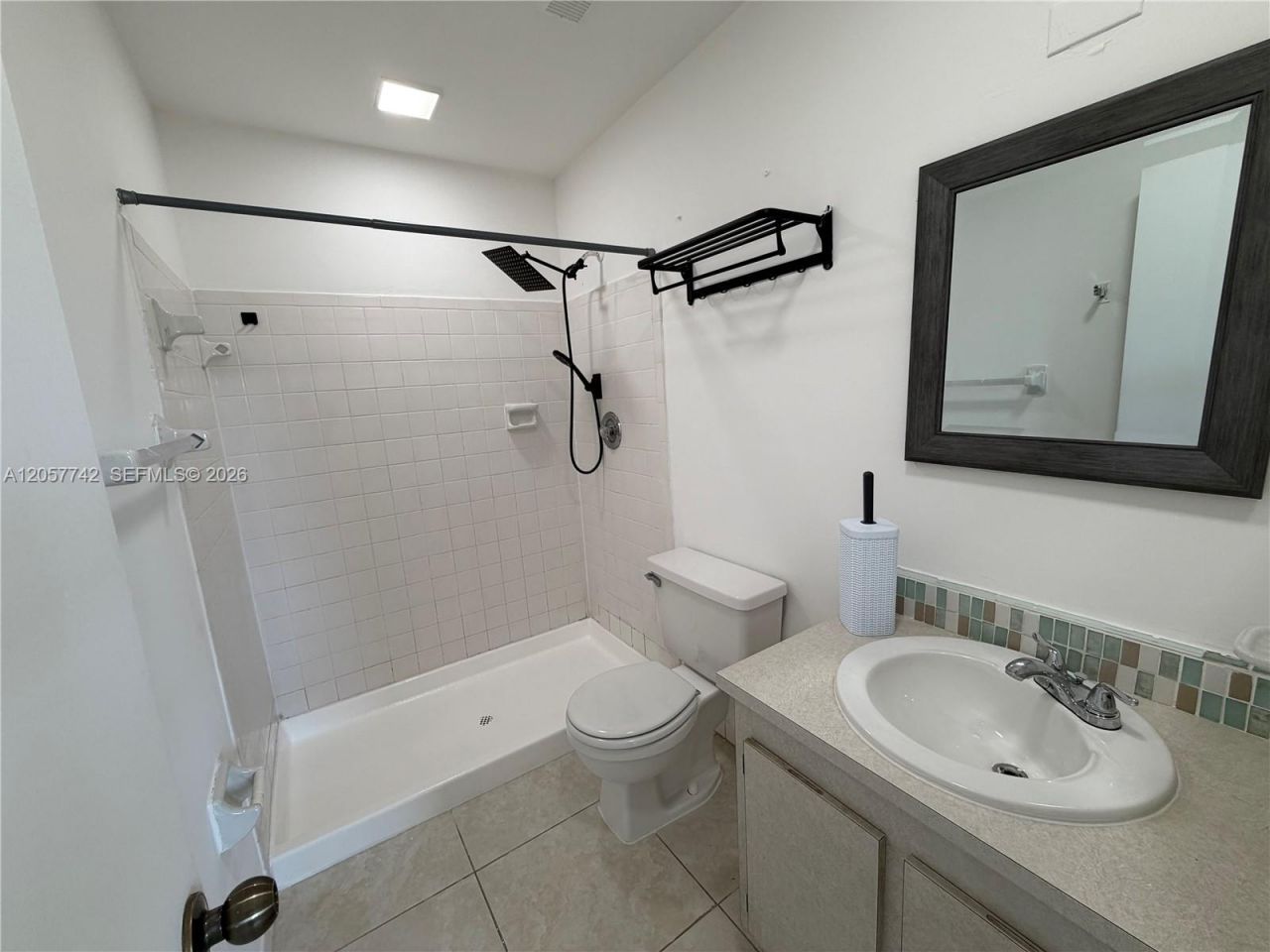 411 NW 100th Pl , Unit 201, Pembroke Pines, FL 33024 Photo
