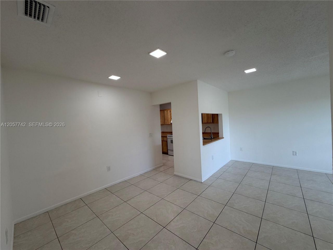 411 NW 100th Pl , Unit 201, Pembroke Pines, FL 33024 Photo