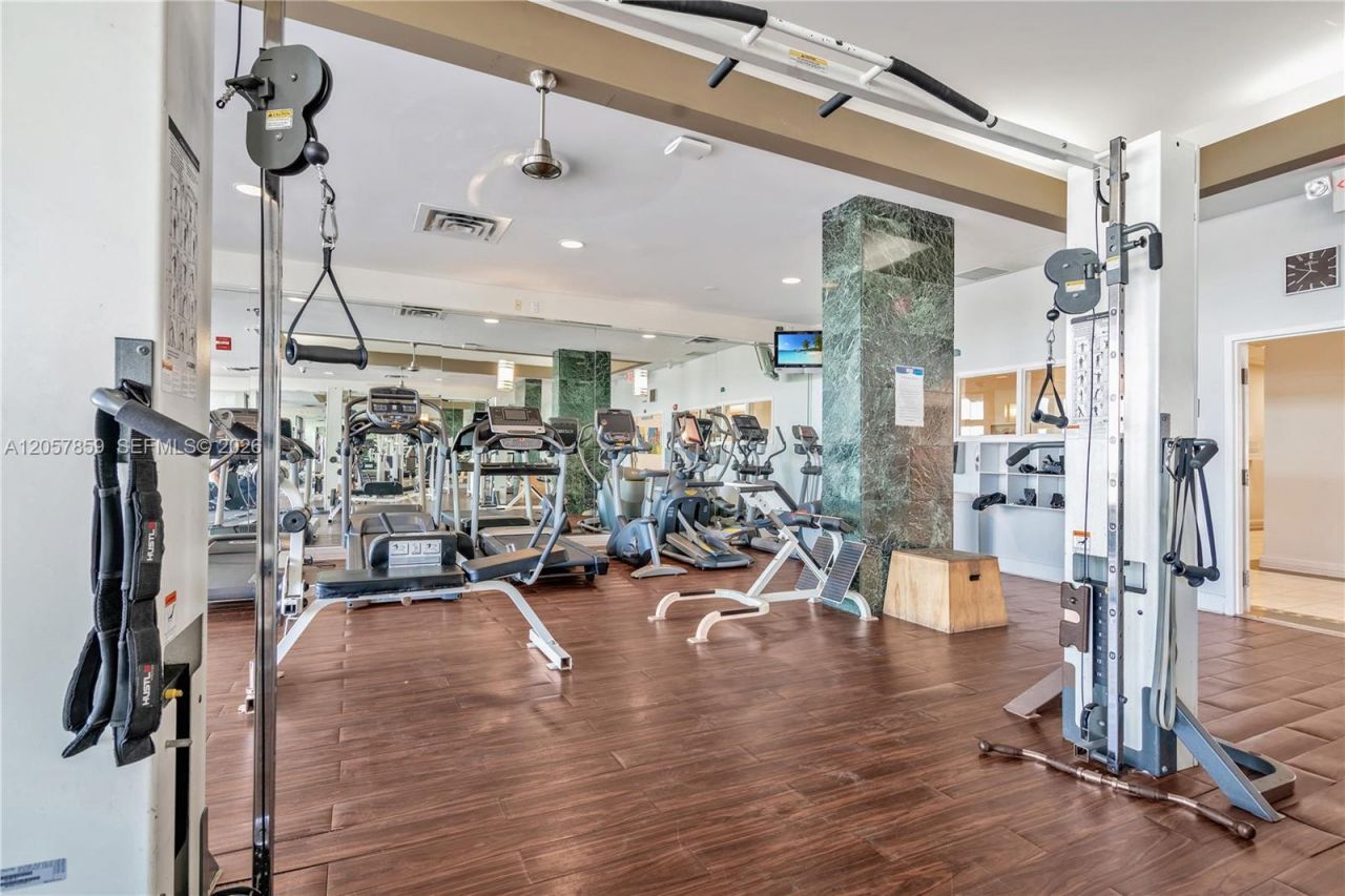 6770 Indian Creek Dr , Unit 15T, Miami Beach, FL 33141 Photo