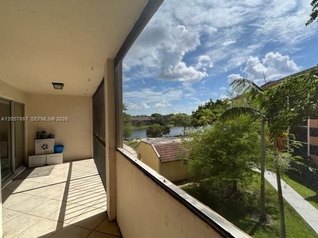 3905 N Nob Hill Rd, Unit 312, Sunrise, FL 33351 Photo