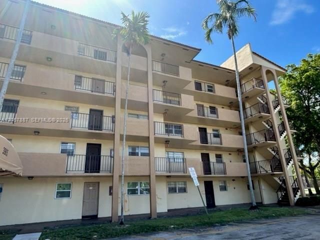 3905 N Nob Hill Rd, Unit 312, Sunrise, FL 33351 Photo