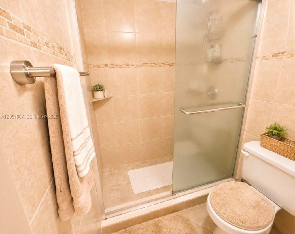 3905 N Nob Hill Rd, Unit 312, Sunrise, FL 33351 Photo