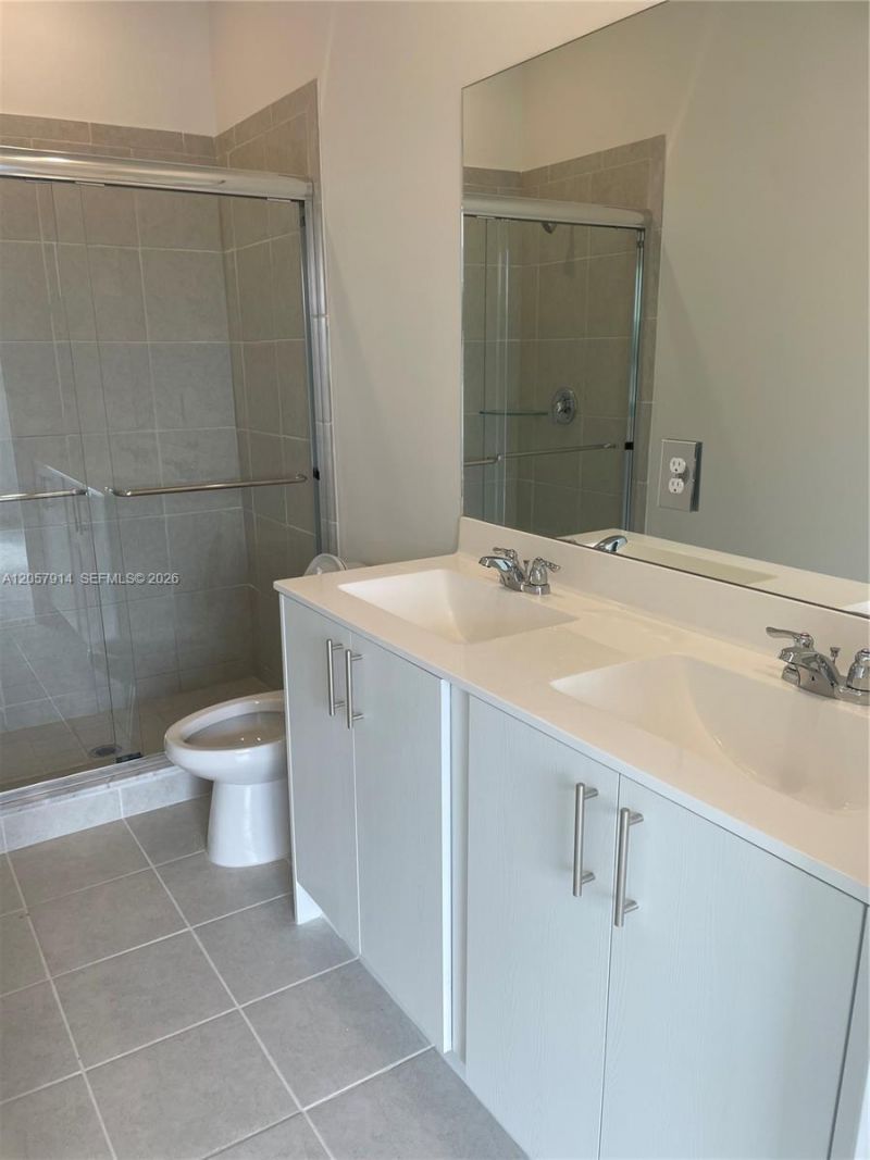 1351 SE 7th Ter, Homestead, FL 33034 Photo