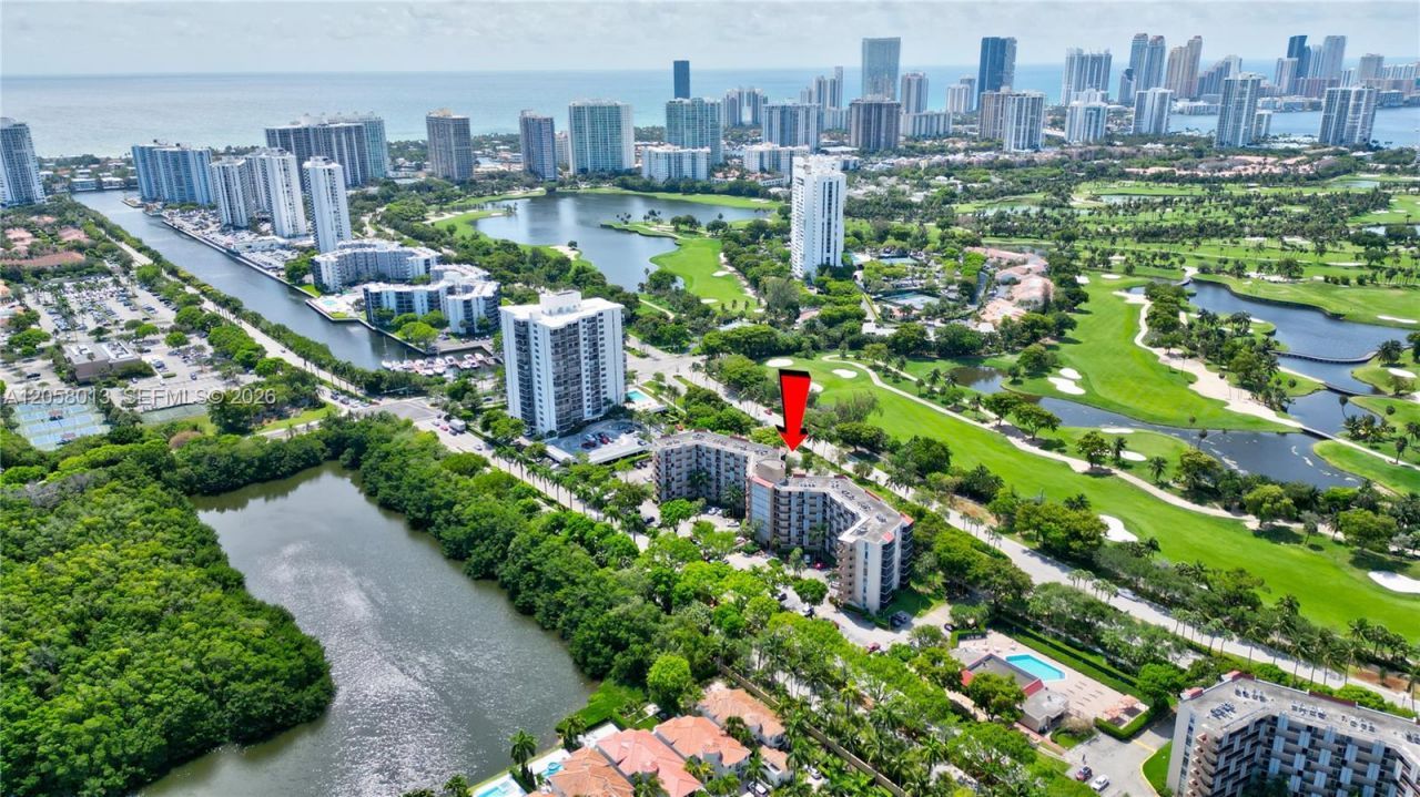3301 N Country Club Dr, Unit 712, Aventura, FL 33180 Photo