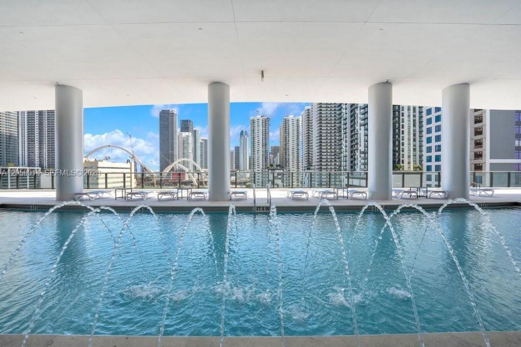 1600 NE 1st Ave , Unit 2811, Miami, FL 33132 Photo