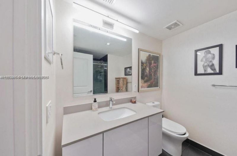 1600 NE 1st Ave , Unit 2811, Miami, FL 33132 Photo